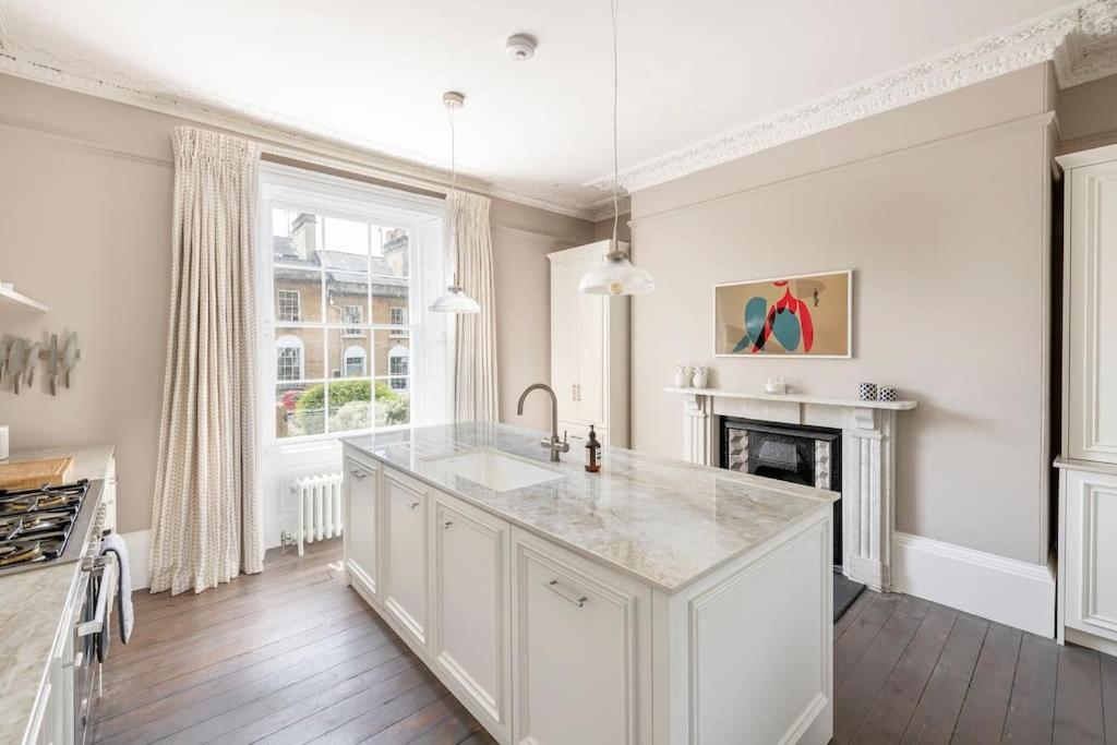 Dunsford House - Elegant Townhouse With Parking Villa Bath Dış mekan fotoğraf